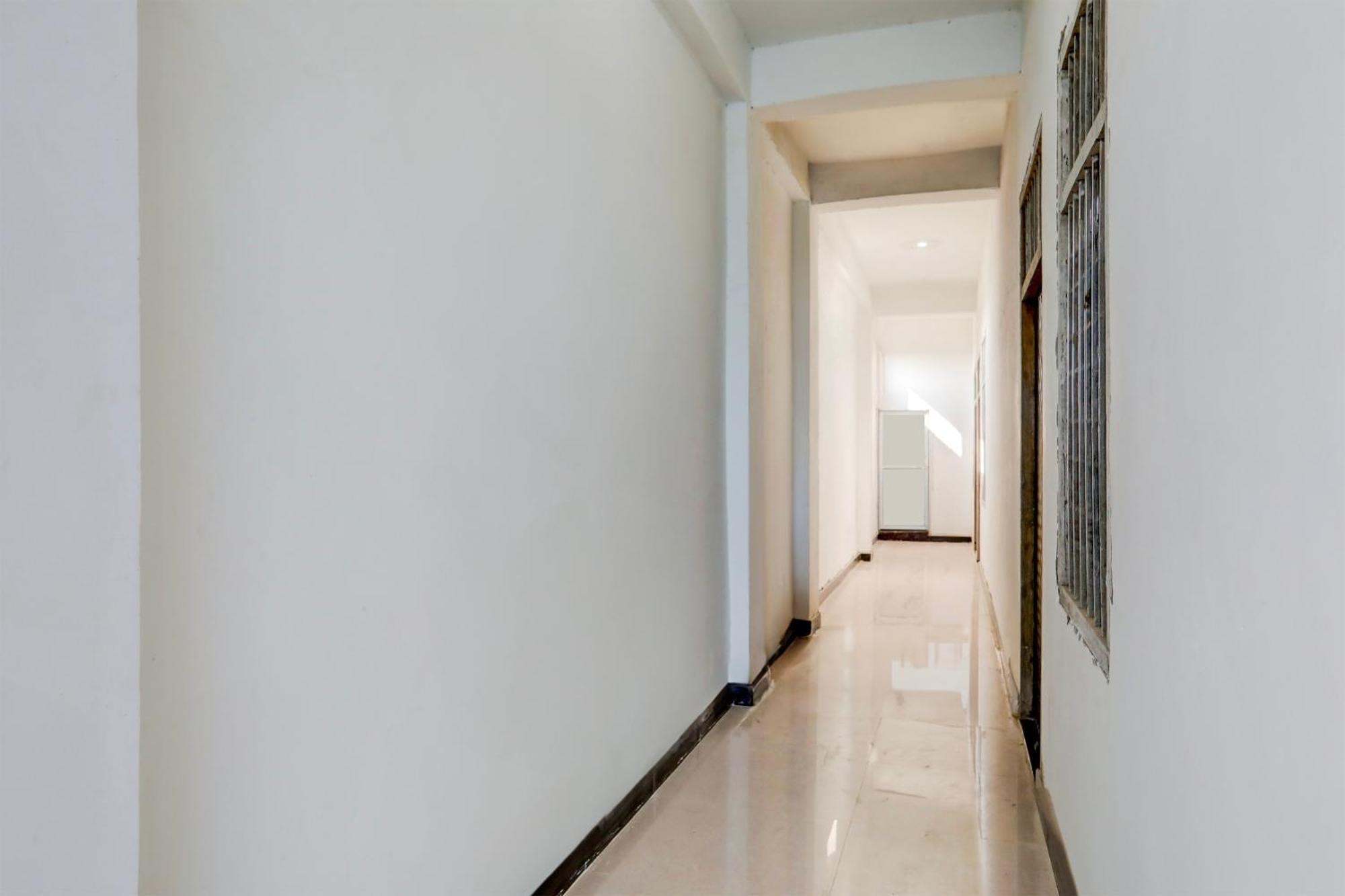 Hotel O Kanha Galaxy Brothers Group 坎普尔 外观 照片