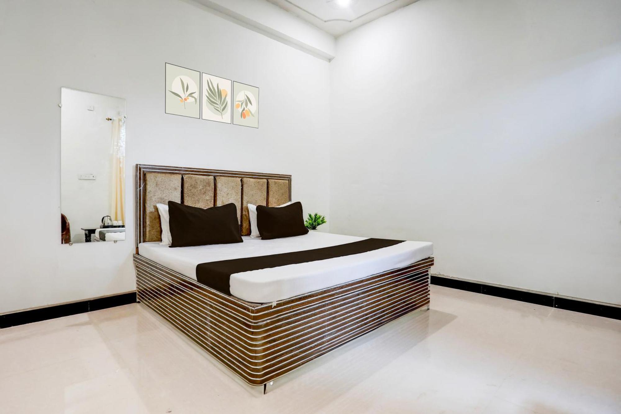 Hotel O Kanha Galaxy Brothers Group 坎普尔 外观 照片