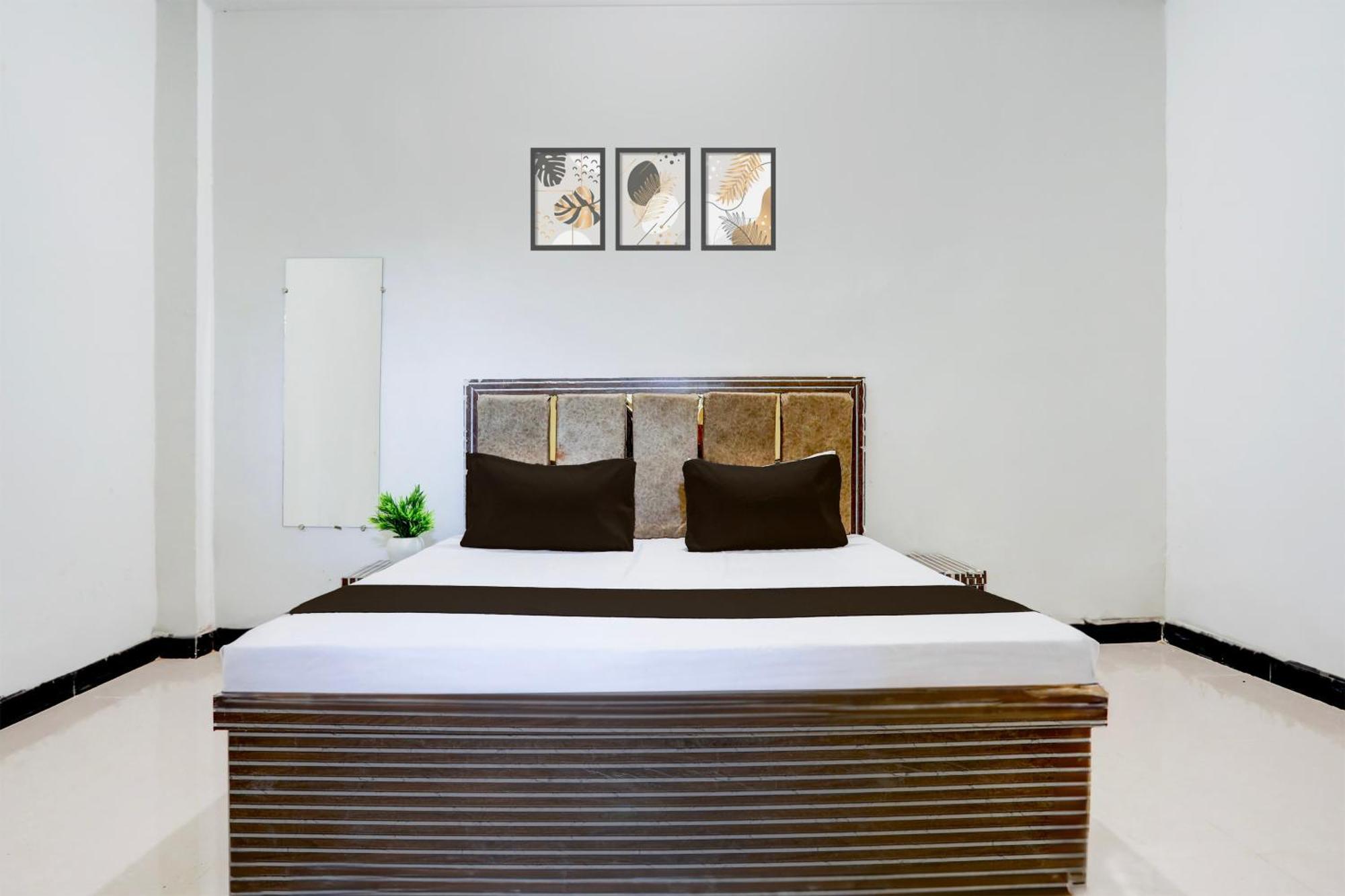 Hotel O Kanha Galaxy Brothers Group 坎普尔 外观 照片