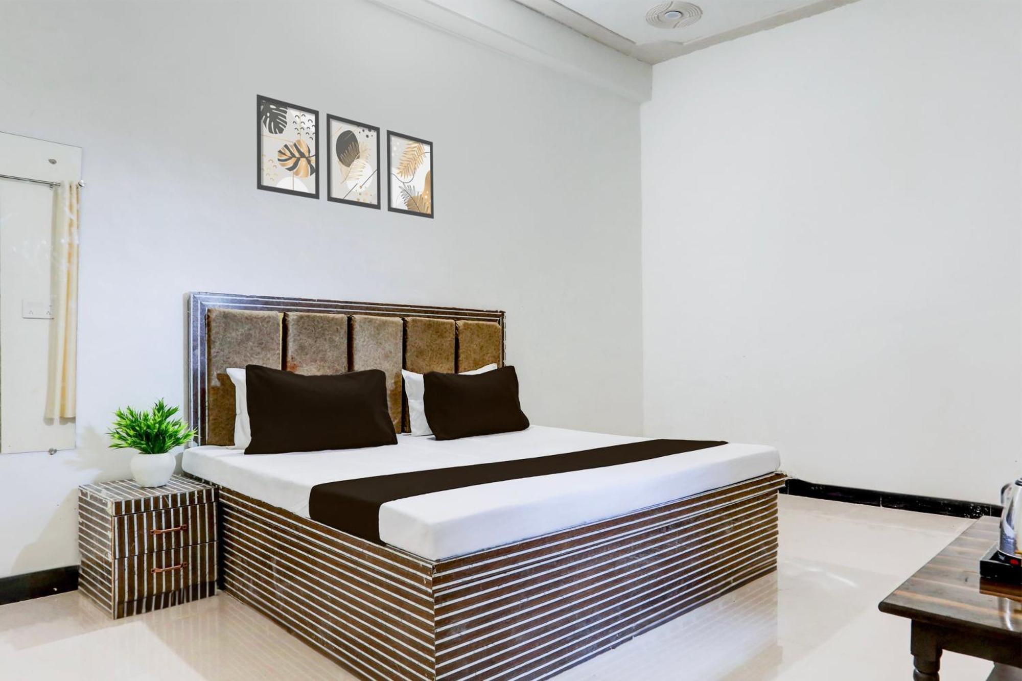 Hotel O Kanha Galaxy Brothers Group 坎普尔 外观 照片