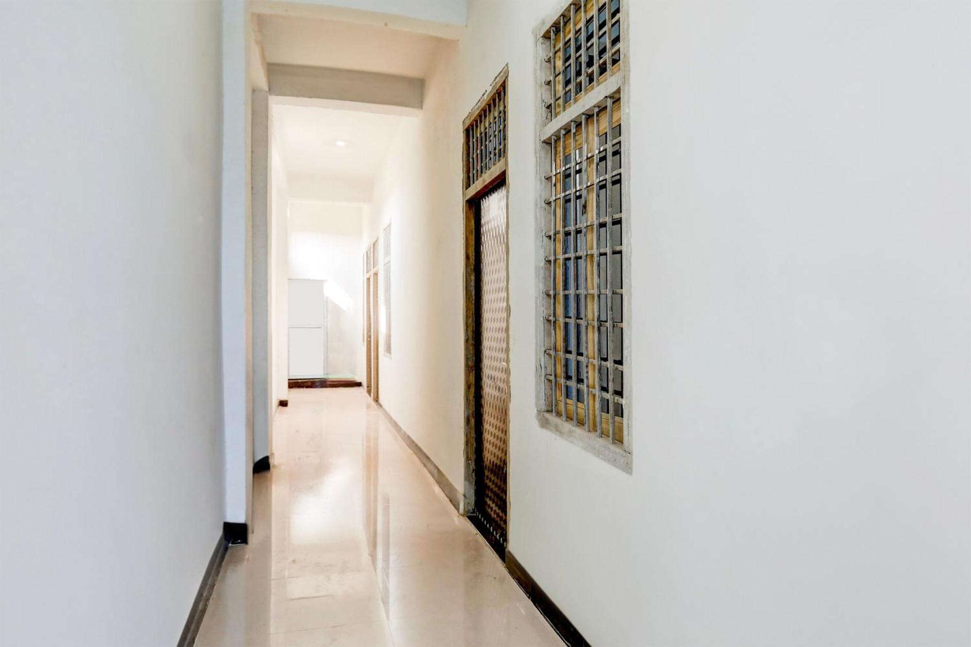 Hotel O Kanha Galaxy Brothers Group 坎普尔 外观 照片